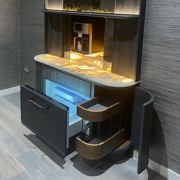 Bar Featured